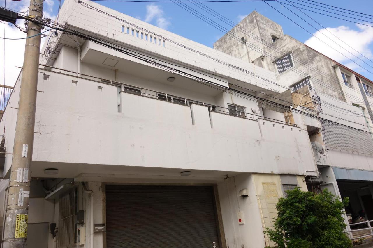 شقة Okinawa Naha Rakuraku House المظهر الخارجي الصورة