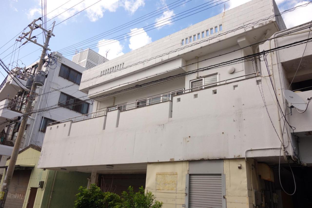شقة Okinawa Naha Rakuraku House المظهر الخارجي الصورة